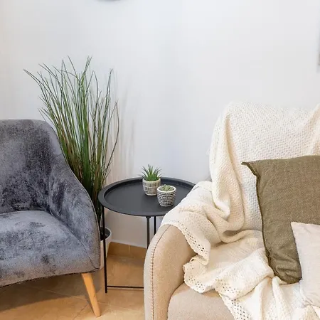 Carme -alojamiento Centrico En *