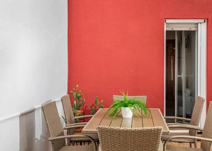 Apartament Carme -alojamiento Centrico En